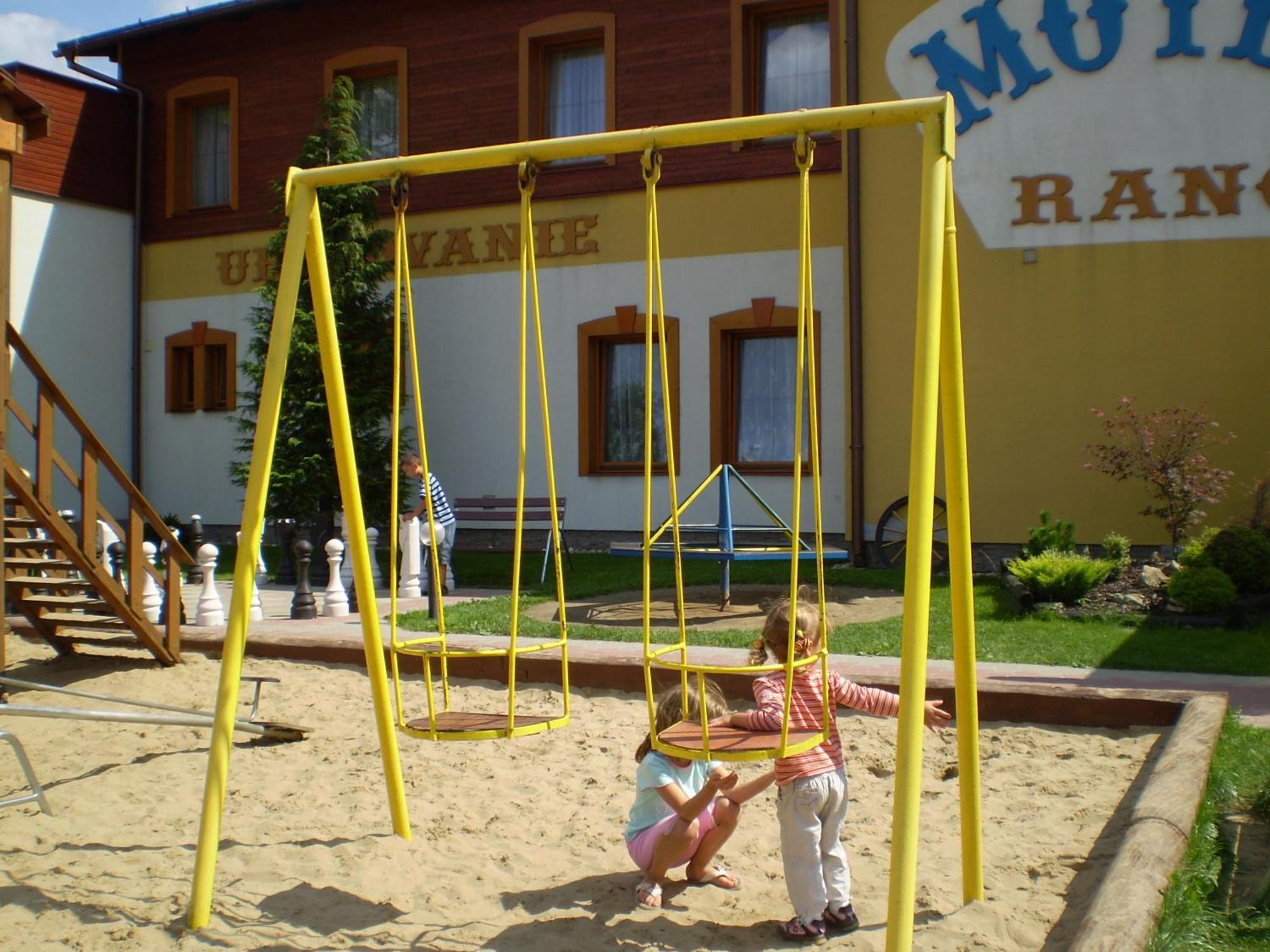 Motel Ranc Ruzomberok Luaran gambar